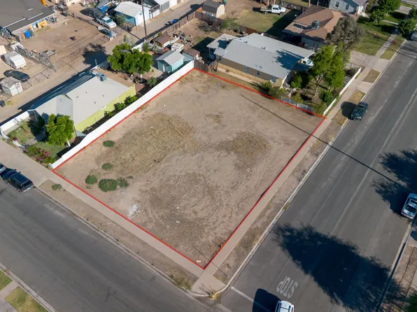 332 W 8th St, Holtville, CA 92250
