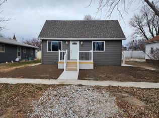 254 W Maple St, Dwight, NE 68635