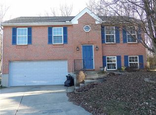 3060 Lansdowne Ln, Hebron, KY 41048