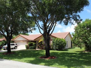 7111 NW 42nd Ct, Coral Springs, FL 33065