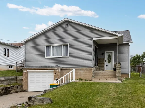 25 Crest Dr, Indianola, PA 15051