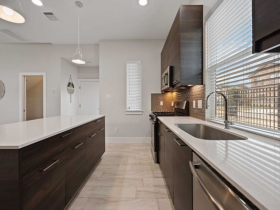 3rd image of 2314 Gagne St