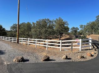 9122 Woodview Dr, Palo Cedro, CA 96073