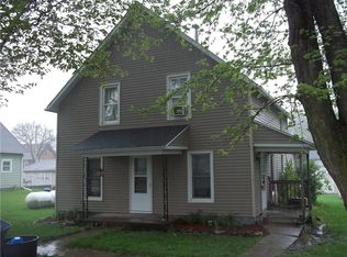 435 Willow St, Bennett, IA 52721