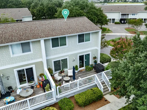 125 Driftwood Court, Wrightsville Beach, NC 28480