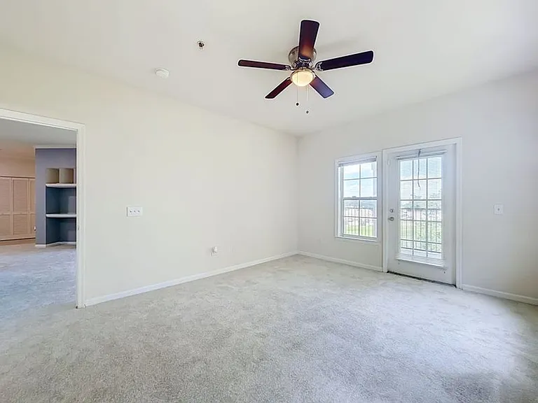 3757 Conroy Rd — Photo 30