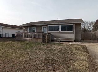 1805 Denton Dr, Springfield, IL 62702