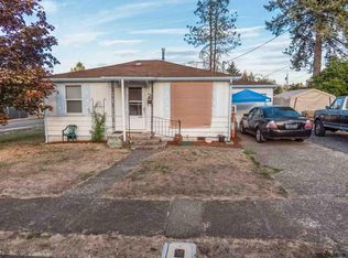 435 7th Ave, Sweet Home, OR 97386