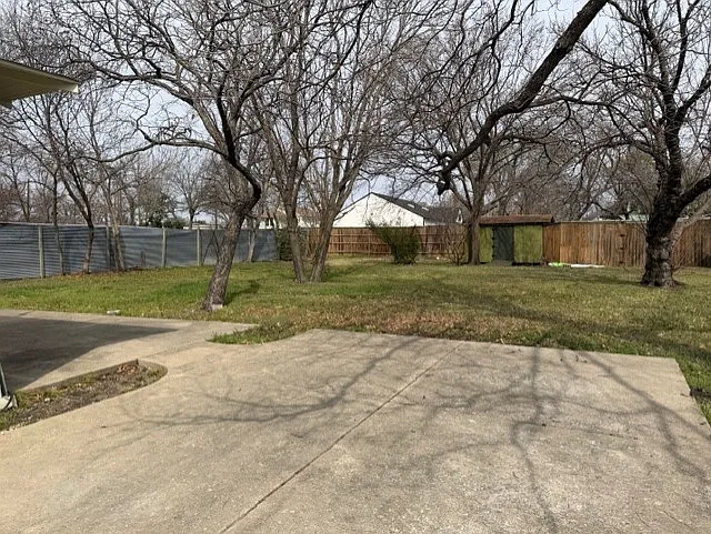 911 17th St — Photo 30