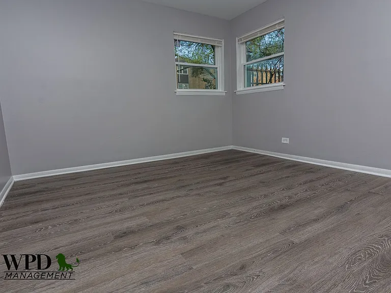 14113 S Stewart Ave — Photo 6