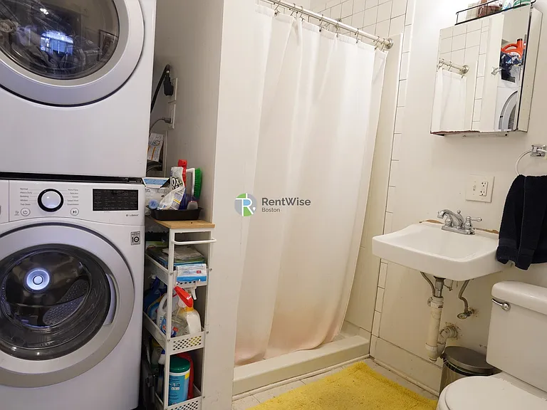 10 Foster St #1 — Photo 18