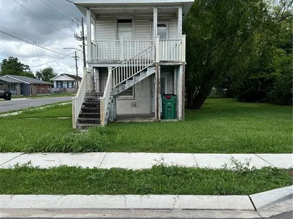 2400 Clouet St, New Orleans, LA 70117