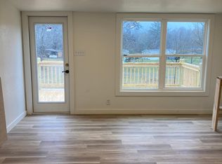 239 Green Cove Rd, Brasstown, NC 28902