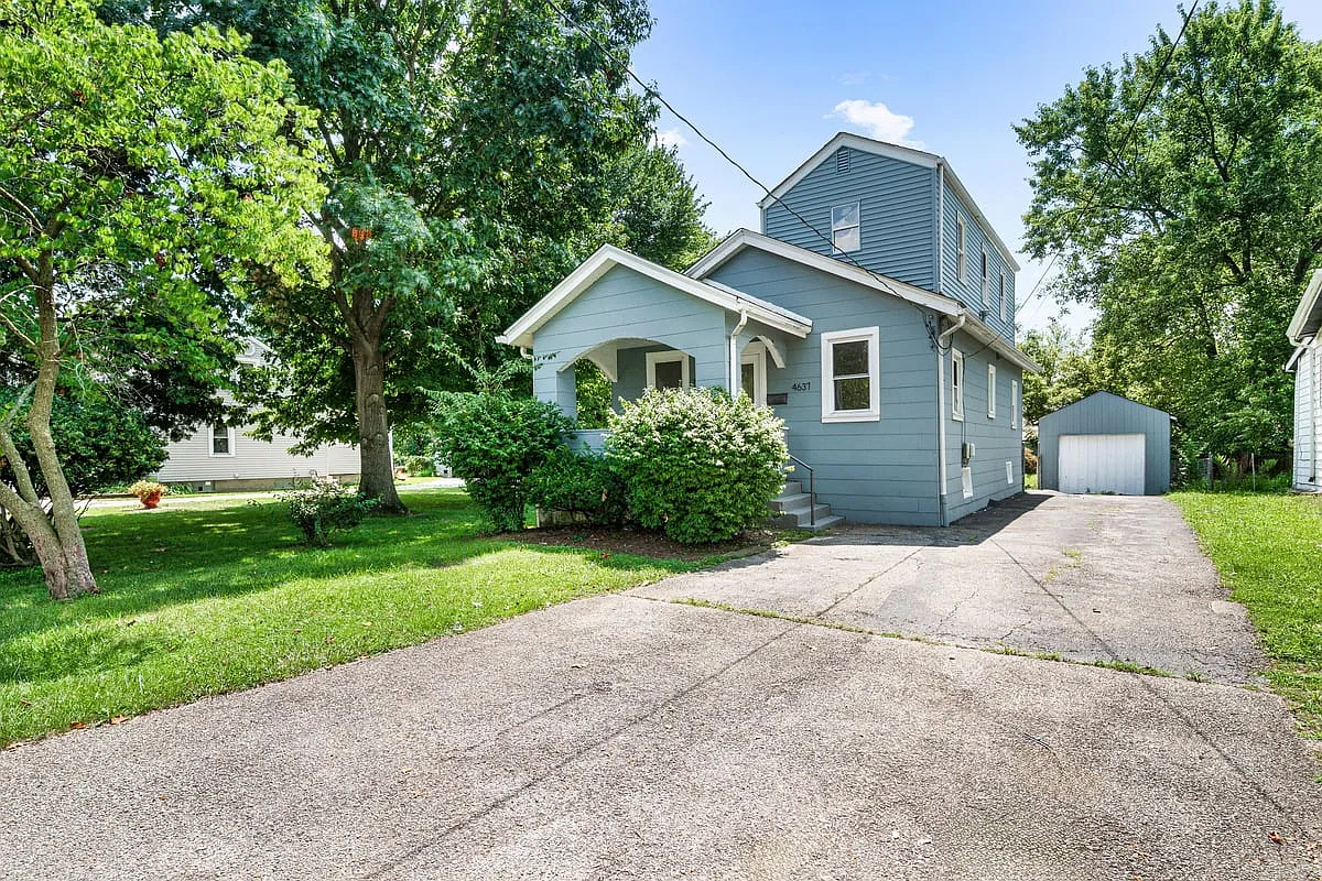 4637 Alpine Avenue — Photo 3