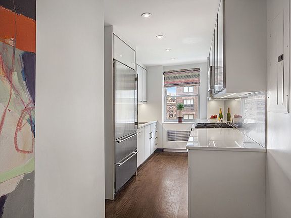 5th image of 350 E 57th St APT 10A