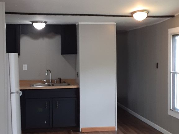 3rd image of 509 Golden Acres Dr House 15064426