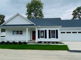4322 Literary Ln, Willoughby, OH