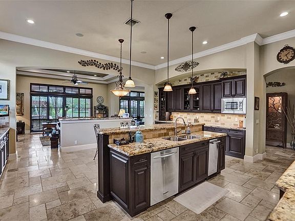2nd image of 9601 Eden Manor