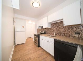 206 Main St, Ridgefield Park, NJ 07660