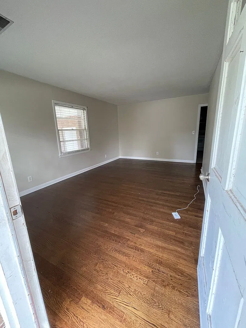 Flexible Living Space in the Heart of Goose Creek — Photo 4