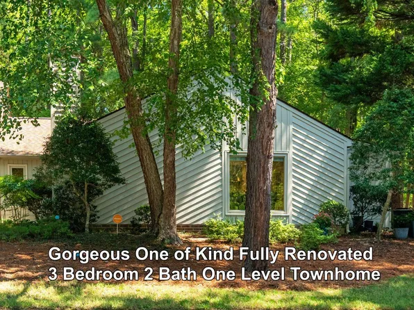 124 Berry Patch Ln, Chapel Hill, NC 27514