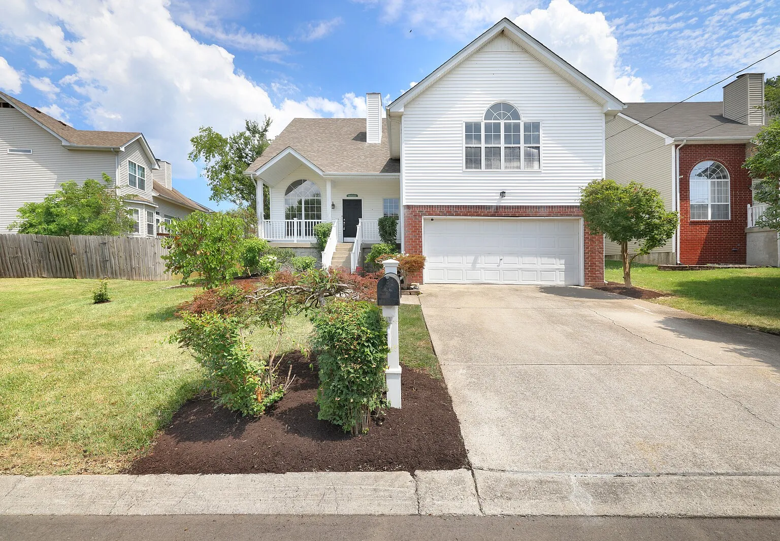 3127 Creekview Lane - 1 — Photo 1