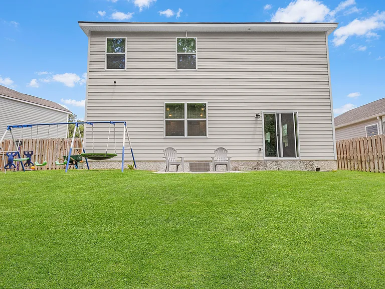 6 Coby Ln — Photo 49