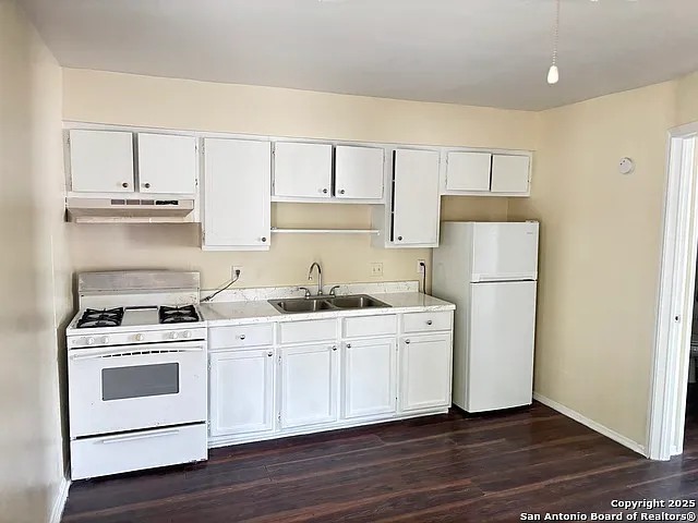 5603 Bienville Dr E #7 — Photo 6