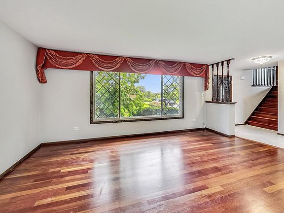 5th image of 11500 Nueport Dr