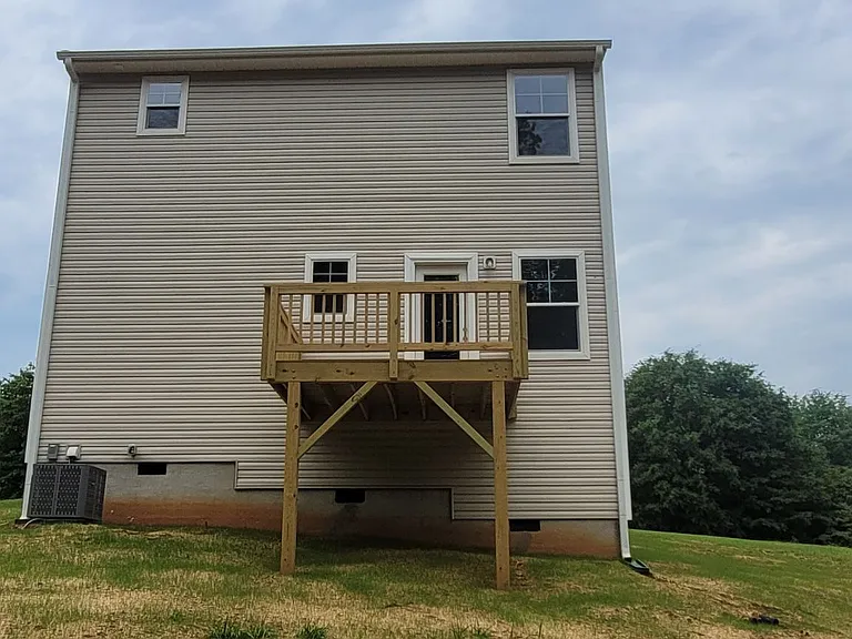 133 Slate Dr — Photo 13