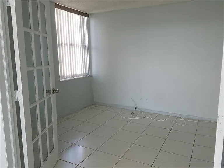 111 Briny Ave #2011 — Photo 6