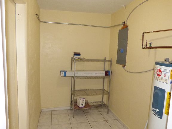 4th image of 22061 Midway Blvd