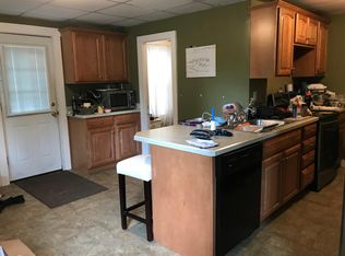 759 Washington St, Whitman, MA 02382