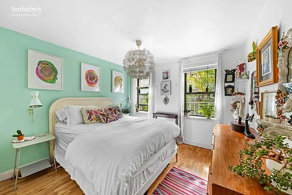 Rented by Sotheby's International Realty | media 5