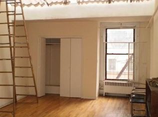 939 8th Ave APT 604, New York, NY 10019