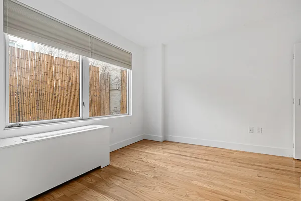 Rented by Glenmark Realty | media 6