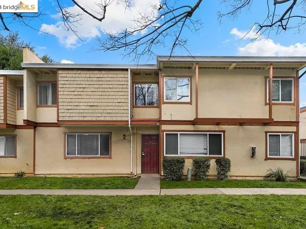 708 Northfield Dr APT B, Sacramento, CA 95833
