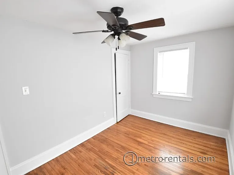 333-335 E Duncan St — Photo 24