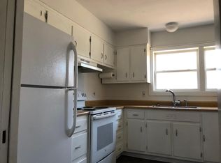 224 Bolling Dr, Bangor, ME 04401