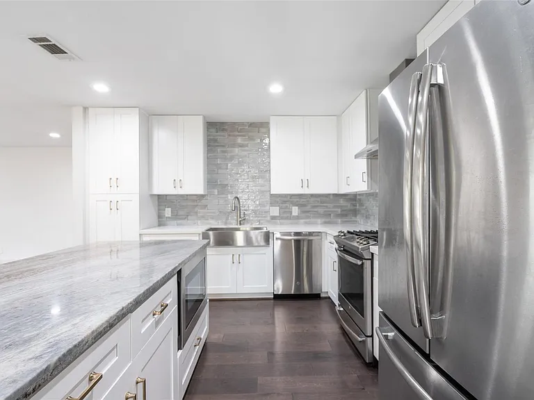7307 Raton St — Photo 11