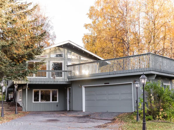 330 Kayak Dr, Anchorage, AK 99515