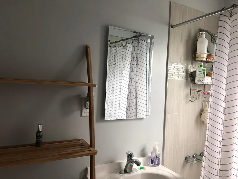 703 E Providencia Ave #102 — Photo 18