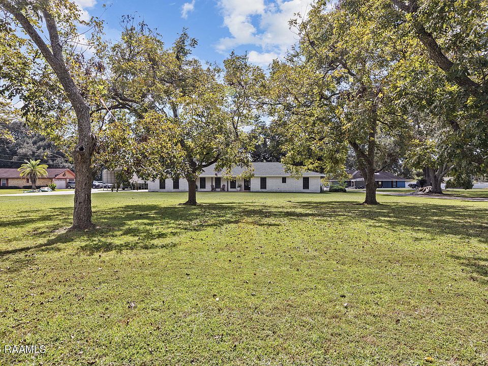 1st image of 4116 Old Jeanerette Rd #1