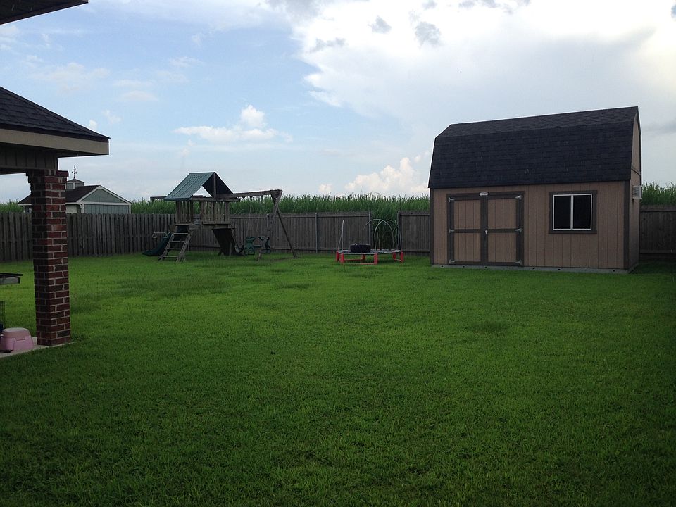 2nd image of 239 Landmark Dr