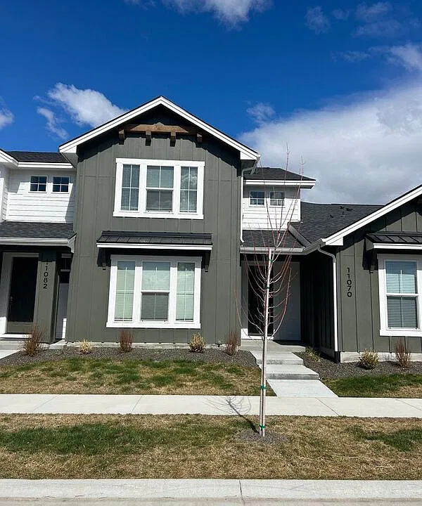 11070 Hydrangea St
