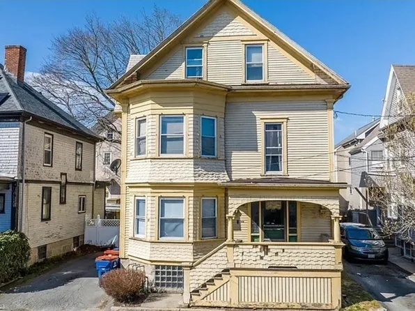517 Cottage St, New Bedford, MA 02740