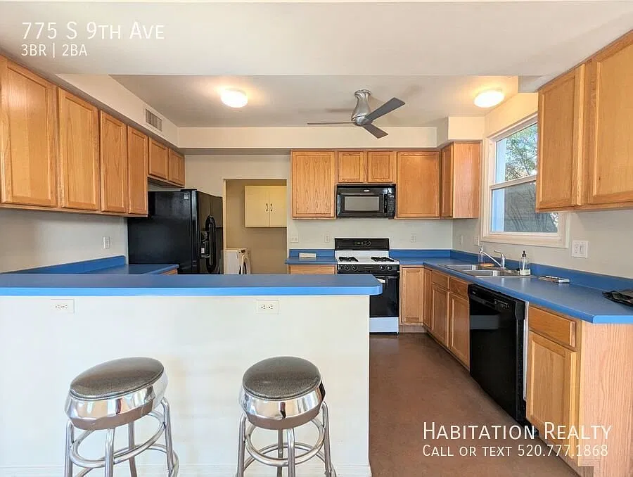 Rare opportunity to rent Beautiful 3Bed/2Bath Home at the Barrio Viejo! — Photo 3