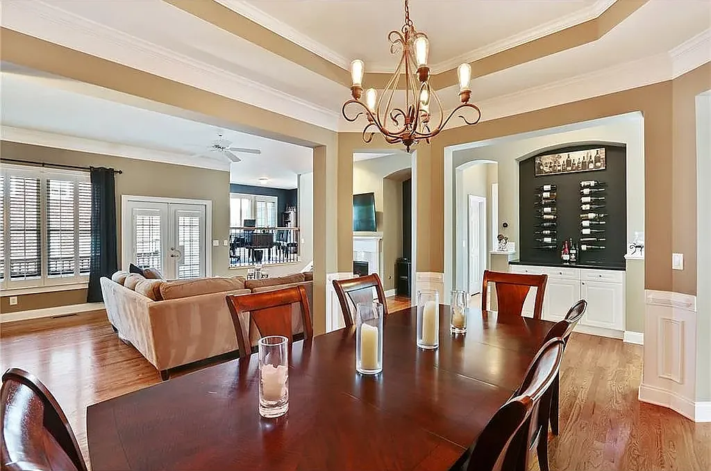 3 bed, 3508 sqft, $3,289 — Photo 4