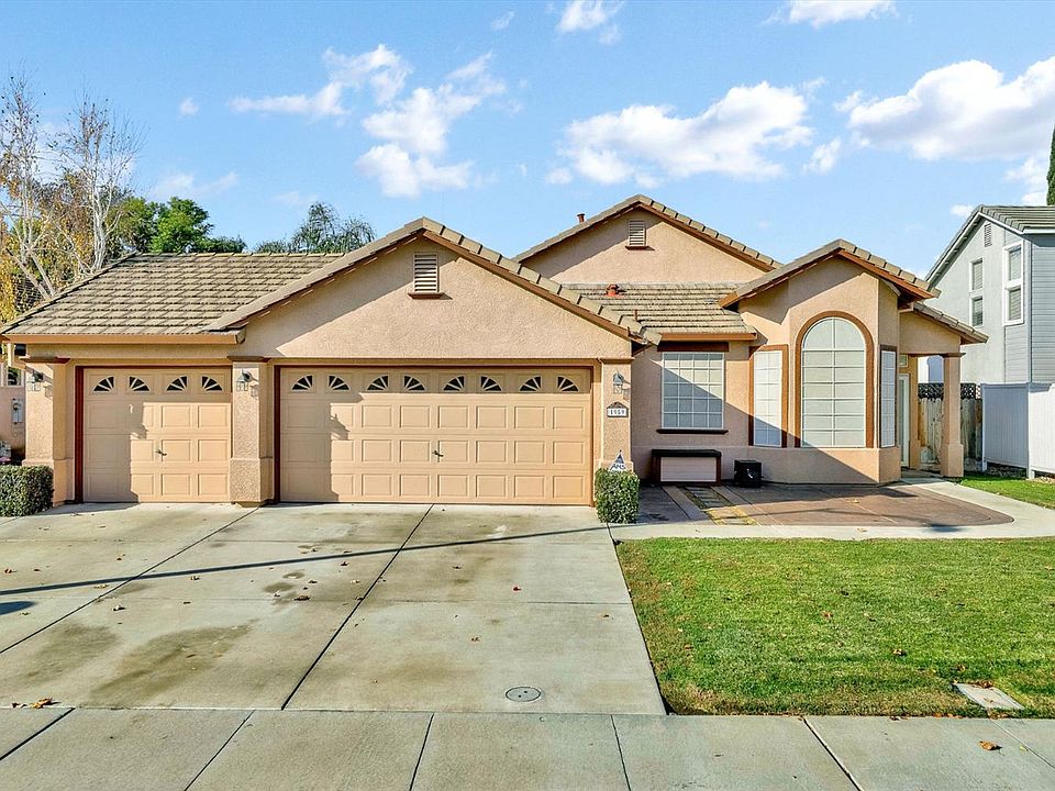 1st image of 1959 Zoe Ln