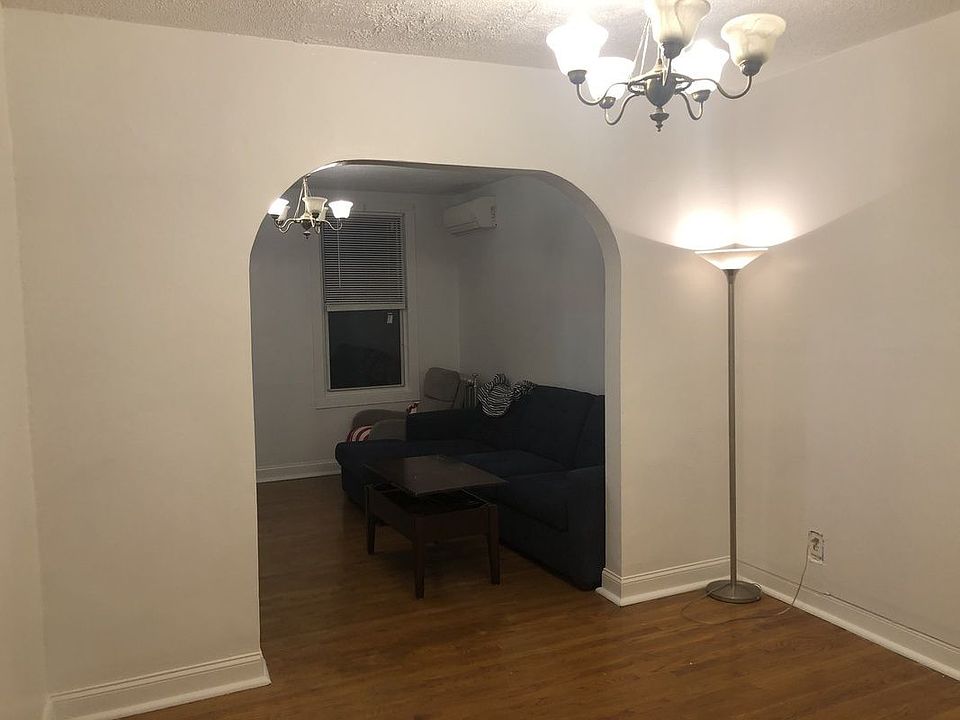 1st image of 2339 37th St